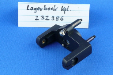 232986